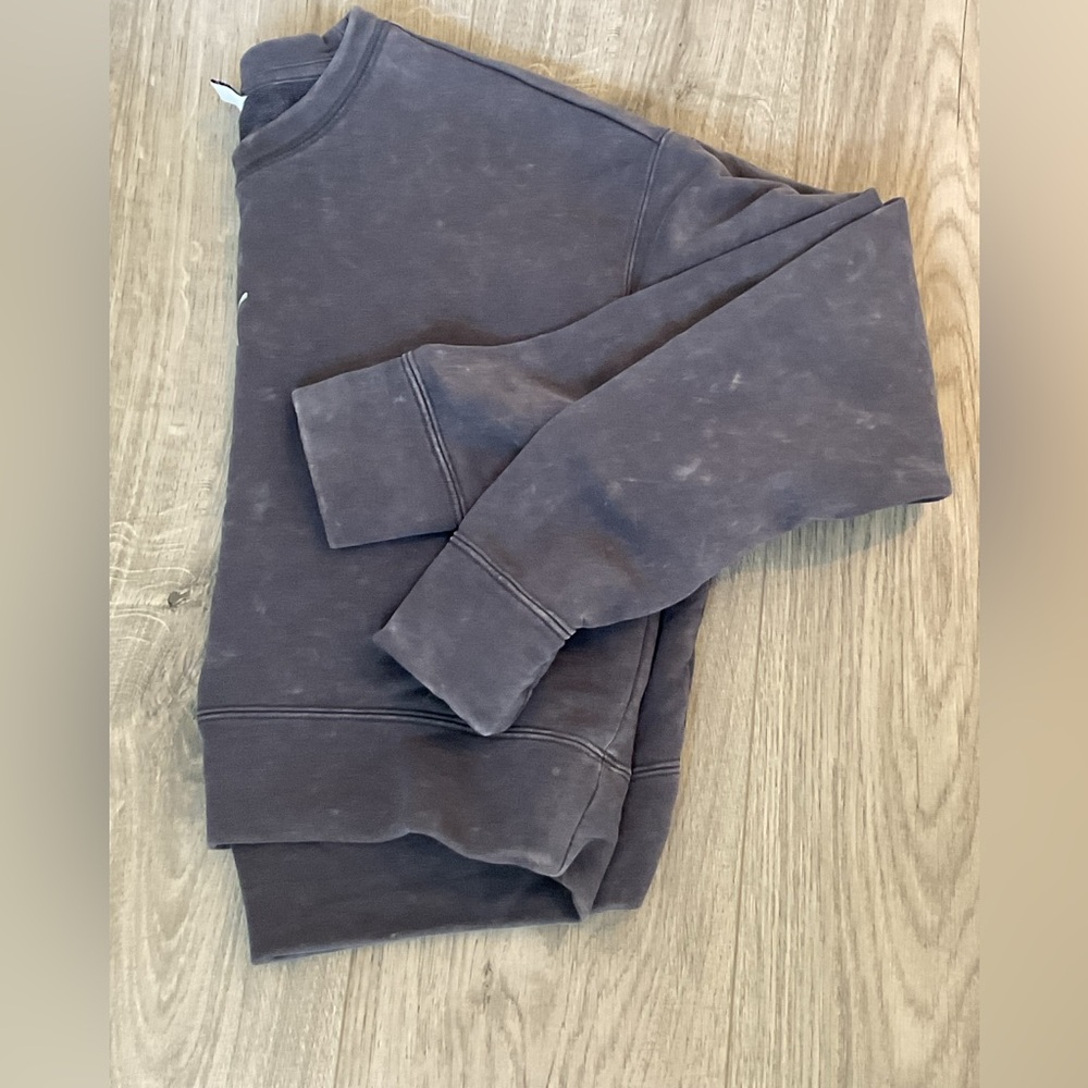 Puma Galactic Grey Dare to Relaxed Fit Washed Crew Neck Sweatshirt. - Picture 5 of 8